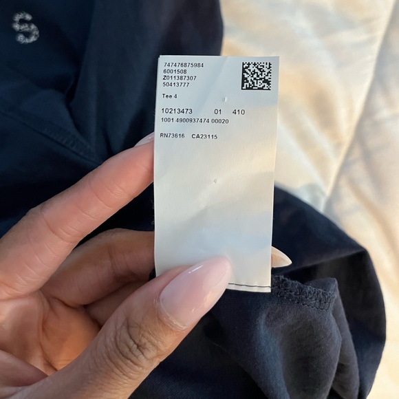 Hugo Boss Men’s T-shirt - Picture 4 of 6